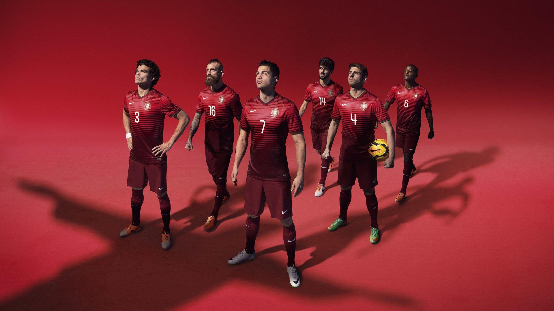 内姆哈德写意击地撕裂防线 特纳空接双手炸扣引爆主场!Boom!