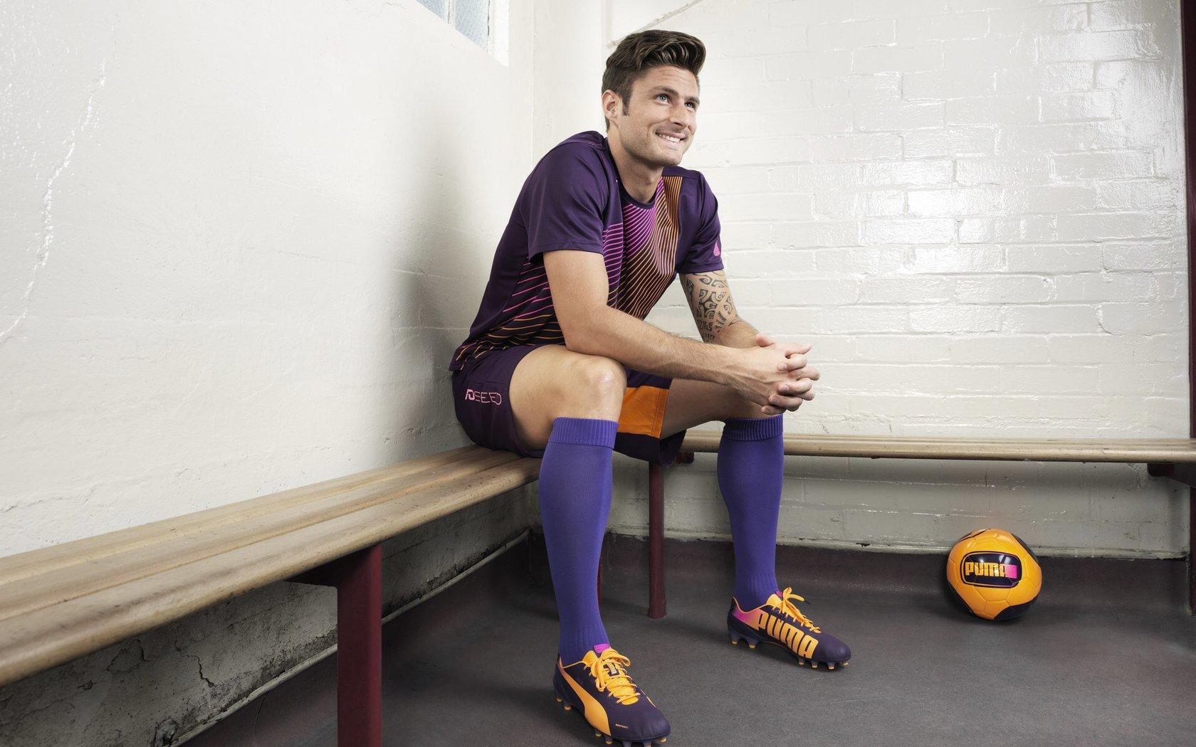 依然不在状态!追梦半场6中1,勇士体系运转再亮红灯