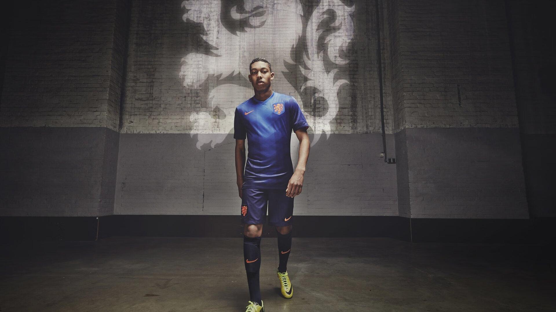 曾凡博积极康复与时间赛跑 力争赶上亚洲杯关键战役