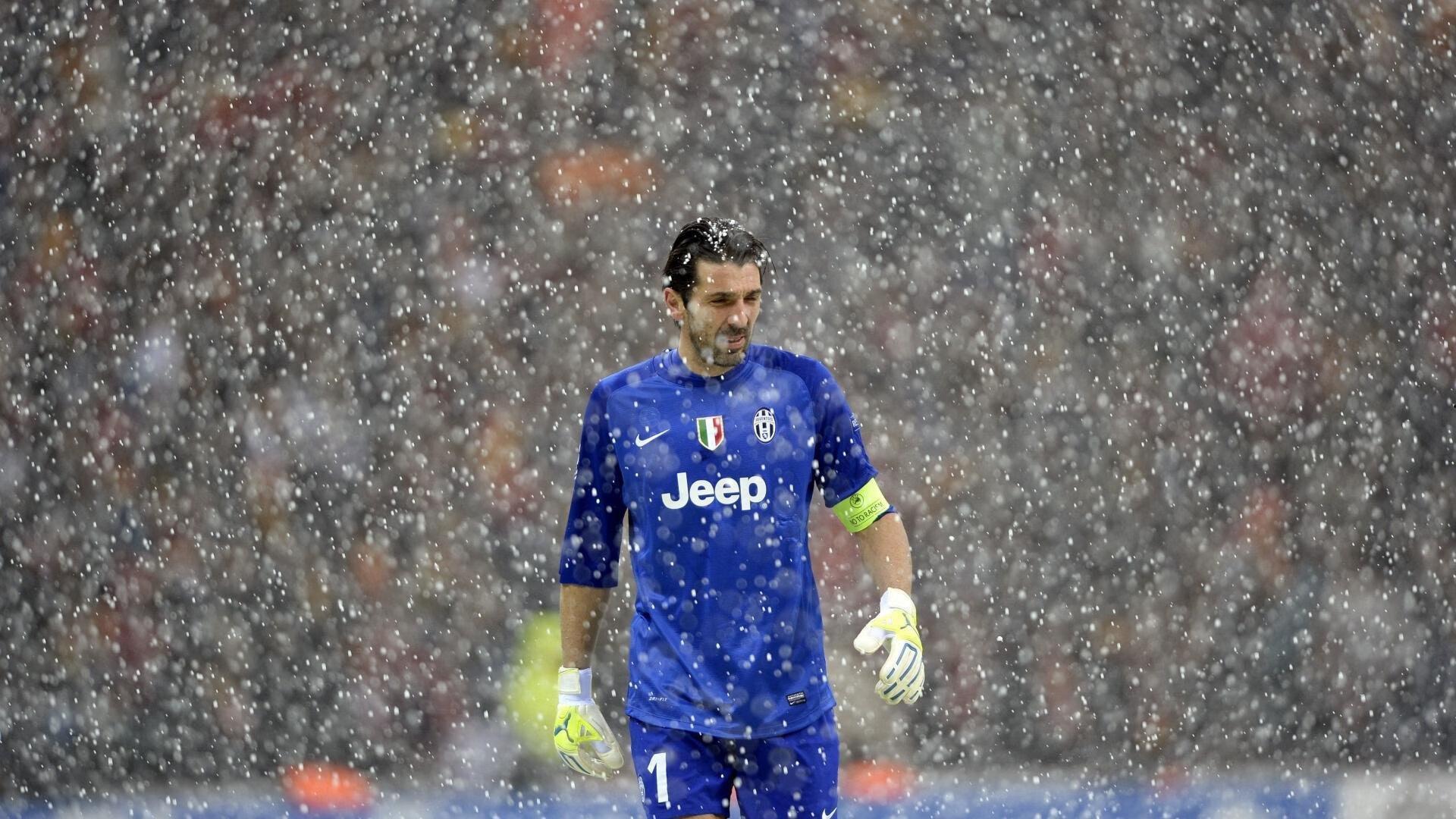 皇马新星罗德里戈辟谣离队传闻,转发首发阵容力证忠诚,Hala Madrid!